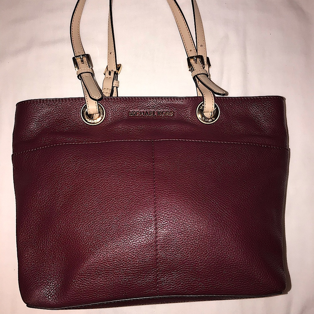 Michael Kors Leather Handbag